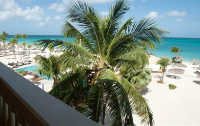 Most romantic hotels in US and the world rated by TripAdvisor